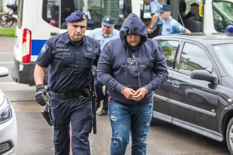 Velika policijska akcija: Priveli osječke dilere među kojima je i vlasnik narodnjačkog kluba