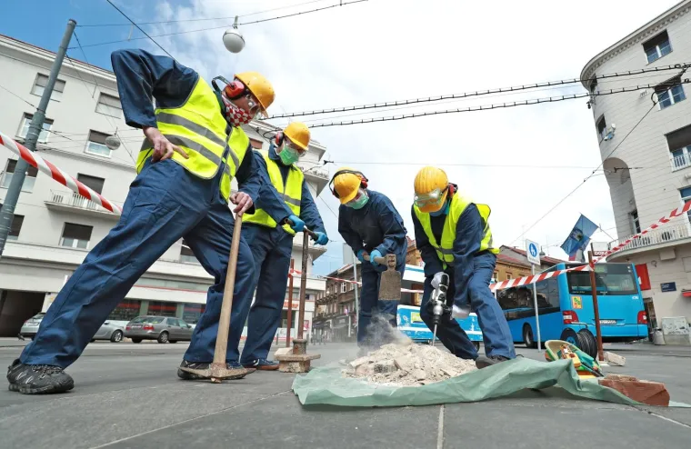 Petek ismijao Bandića: Na Trgu hrvatskih velikana počeli radovi na izgradnji podzemne željeznice