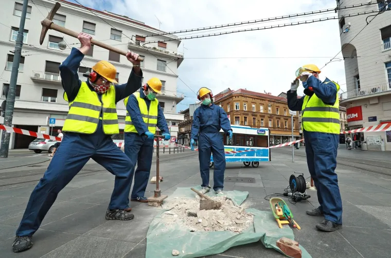 Petek ismijao Bandića: Na Trgu hrvatskih velikana počeli radovi na izgradnji podzemne željeznice
