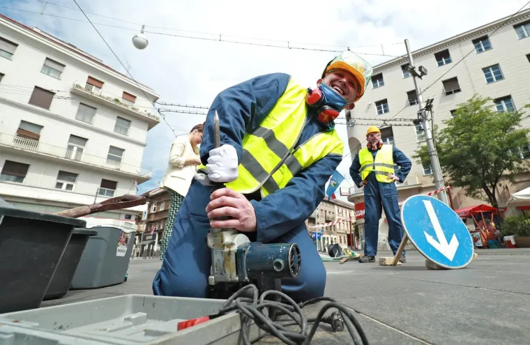 Petek ismijao Bandića: Na Trgu hrvatskih velikana počeli radovi na izgradnji podzemne željeznice