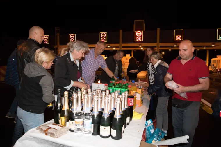 Od danas ćemo do Krka besplatno: U ponoć je napokon ukinuta naplata mostarine!