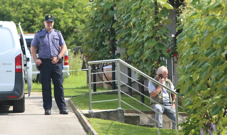 Ubojstvo u Cetingradu: Preminuo mlađi bračni par, iza sebe ostavili troje maloljetne djece?