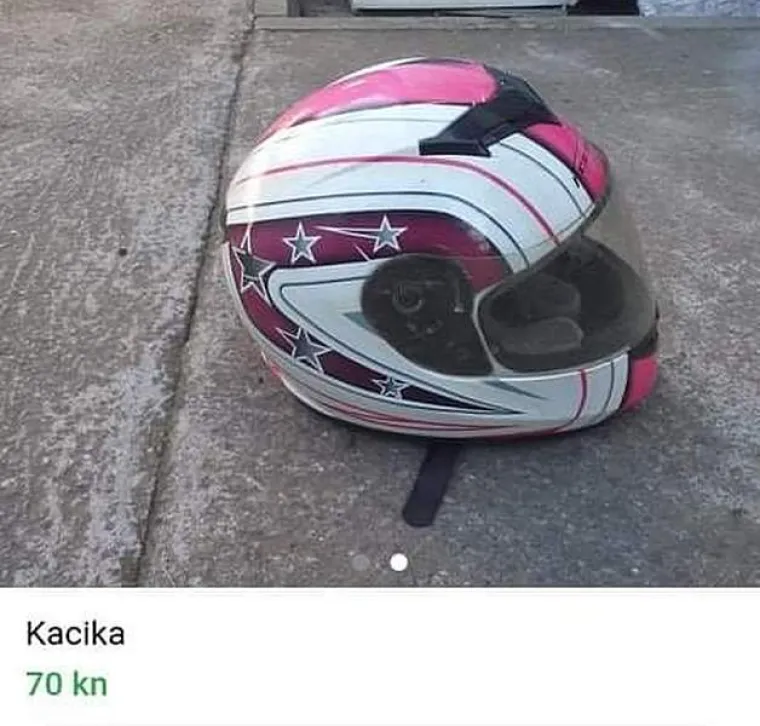 "Prodajem citicajzen": Nadamo se da va&scaron;i prijatelji ne objavljuju ovakve statuse na Facebooku