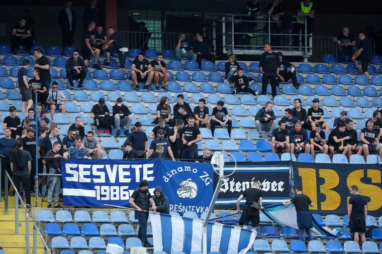 BOYSI SE VRATILI NA TRIBINE: Pogledajte kako izgleda povratak publike na Maksimir nakon 100 dana