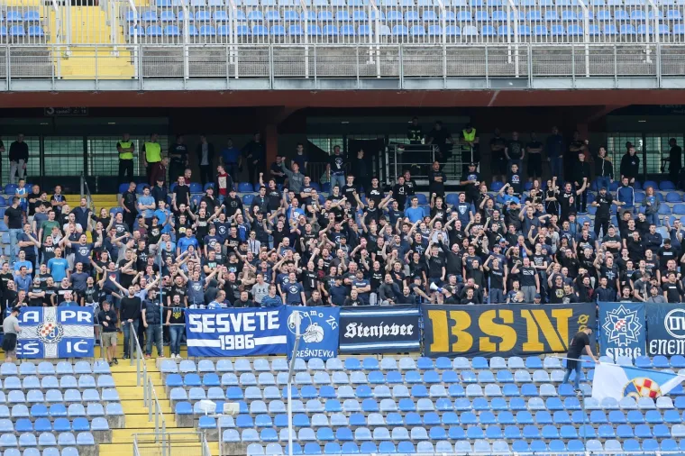 BOYSI SE VRATILI NA TRIBINE: Pogledajte kako izgleda povratak publike na Maksimir nakon 100 dana