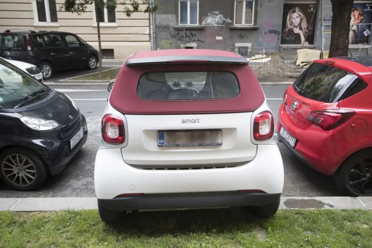 U ZAGREBU JE VELIČINA BITNA: Što si manji to ćeš lakše do mjesta za parkiranje, makar i onog nepropisnog
