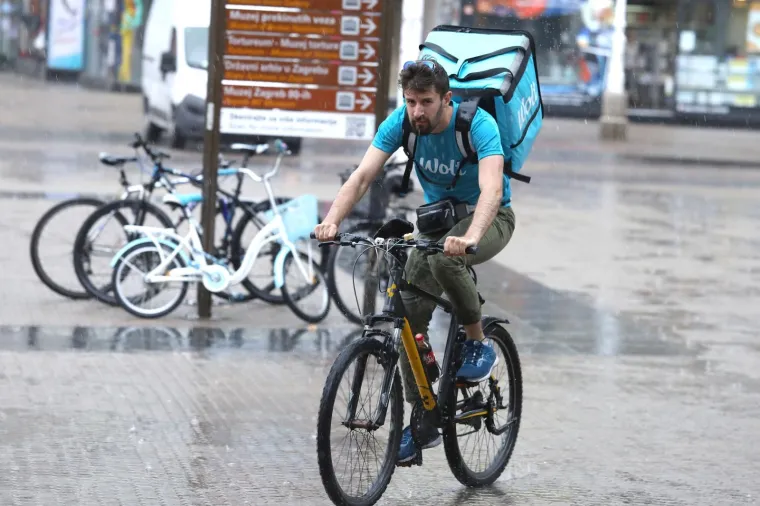 Pogledajte kako je izgledao proljetni pljusak u Zagrebu i Opatiji