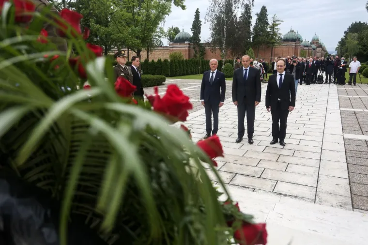 Na Mirogoju položeni vijenci u povodu Dana antifašističke borbe