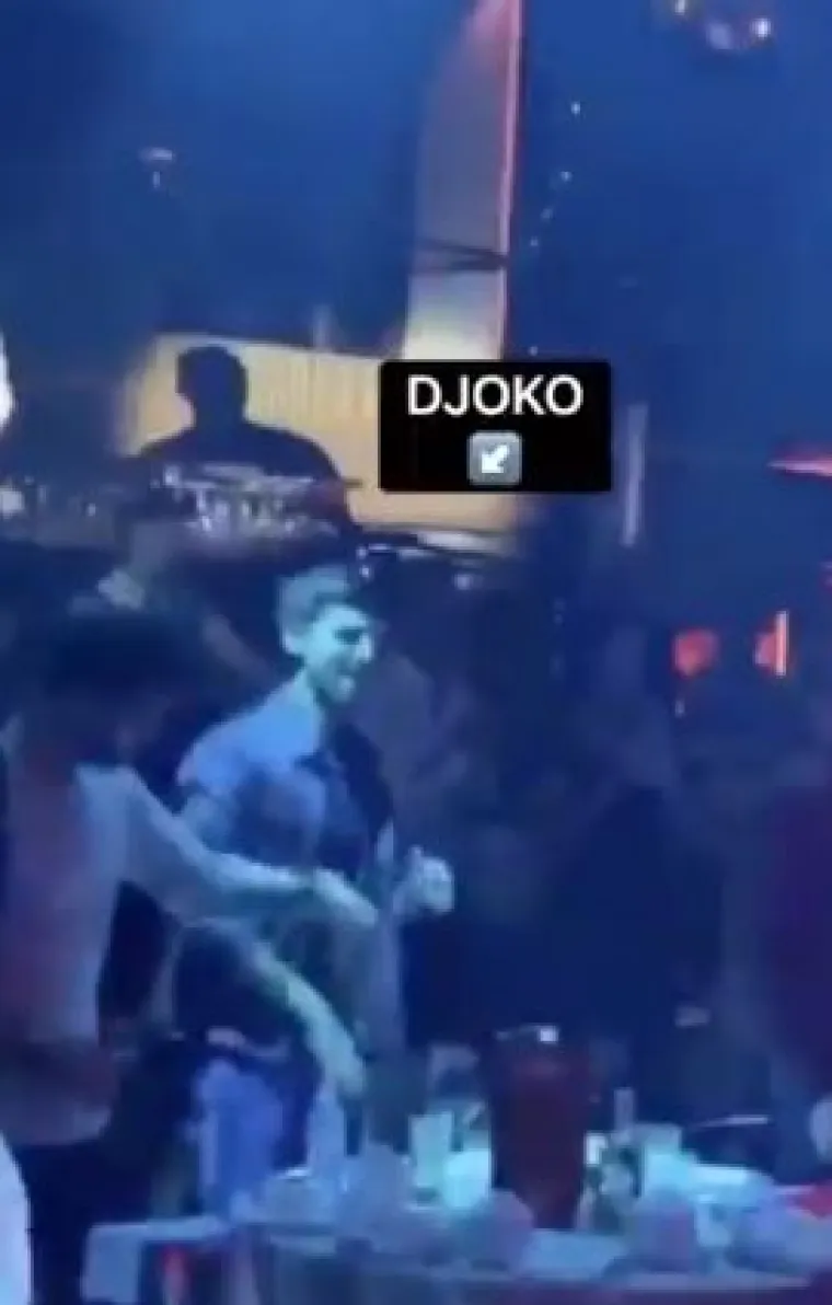 Rekli su: 'Koronavirus može se prenijeti putem teniske loptice'