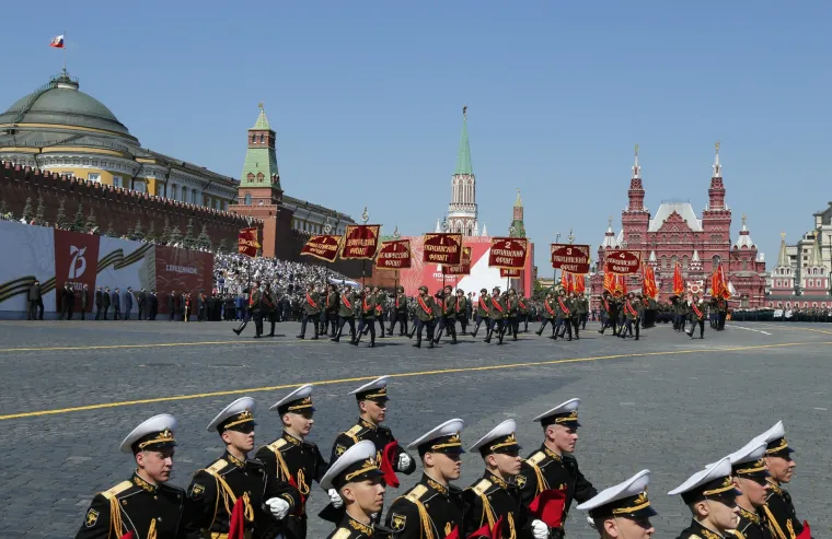 Veličanstvena parada u Moskvi: Rusi na Crvenom trgu pokazali moćno naoružanje