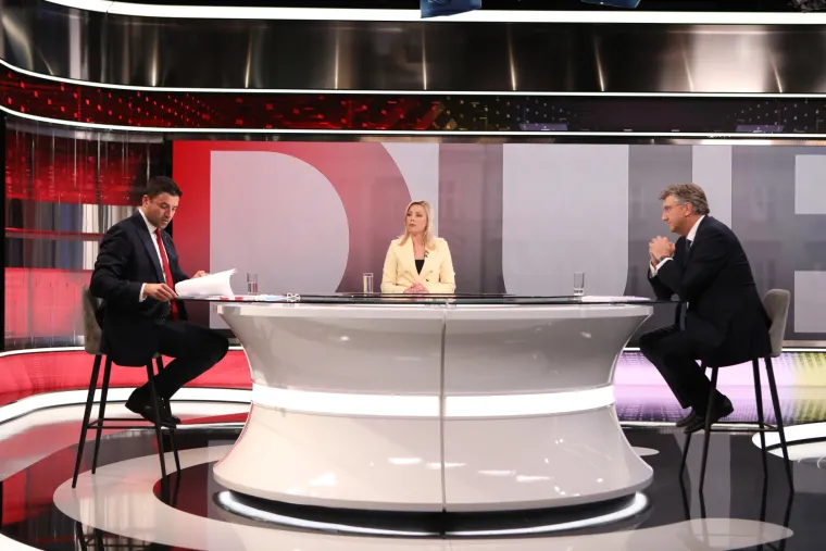 Pogledajte izraze lica: Ljutiti rivali Bernardić i Plenković o&scaron;tro su krenuli u sučeljavanje na RTL-u!