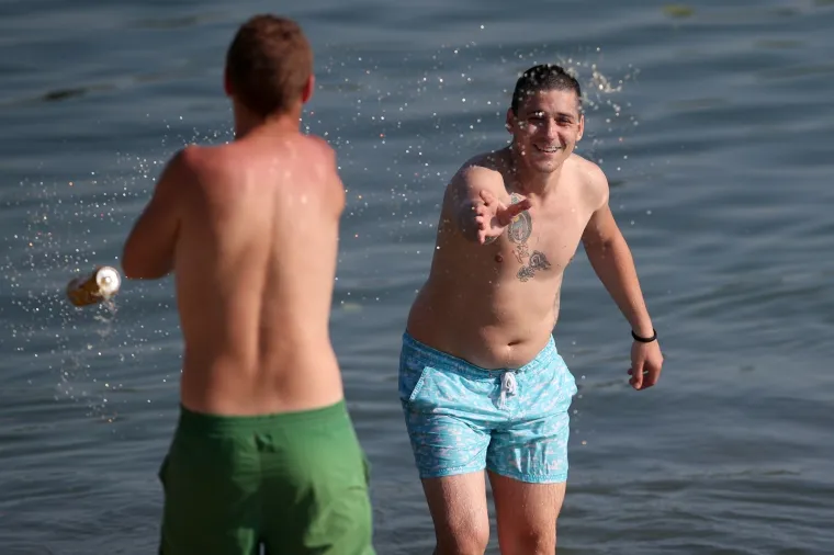 Spas od vrućina na zagrebačkom jezeru Jarun