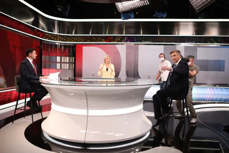 Iza kamere: Pogledajte Bernardića i Plenkovića trenutak prije sučeljavanja!