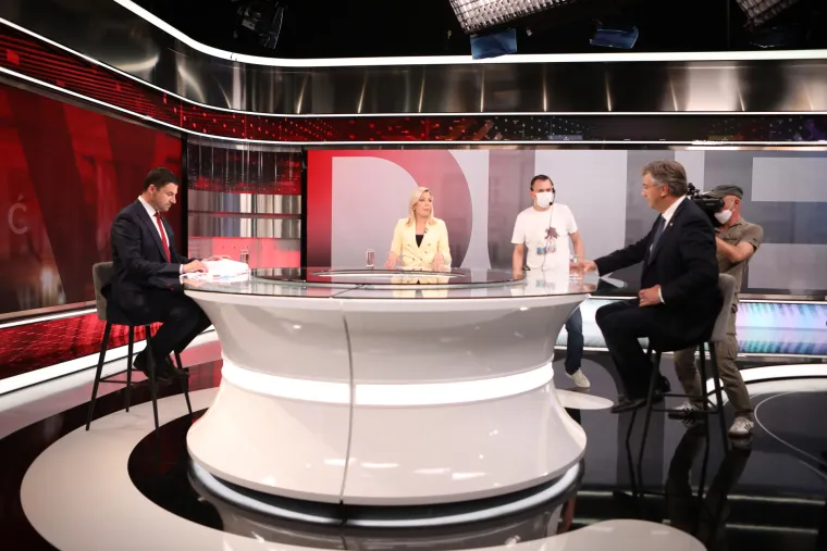 Iza kamere: Pogledajte Bernardića i Plenkovića trenutak prije sučeljavanja!