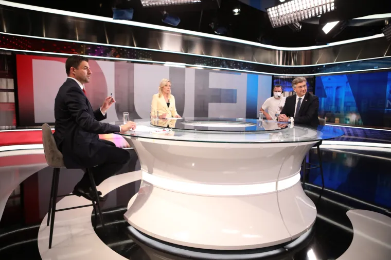 Iza kamere: Pogledajte Bernardića i Plenkovića trenutak prije sučeljavanja!