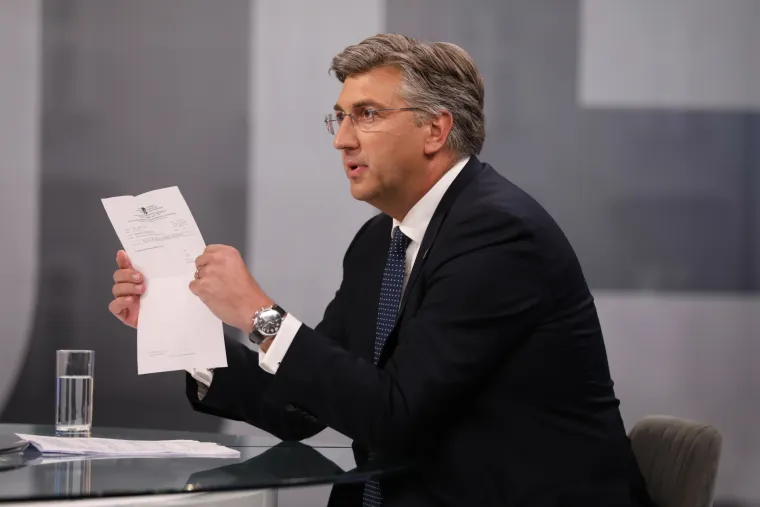 Iza kamere: Pogledajte Bernardića i Plenkovića trenutak prije sučeljavanja!