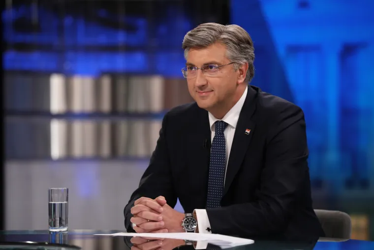 Iza kamere: Pogledajte Bernardića i Plenkovića trenutak prije sučeljavanja!