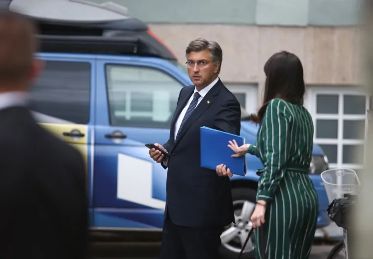 Oči u oči: Ljutiti rivali Bernardić i Plenković stigli su na sučeljavanje na RTL-u!