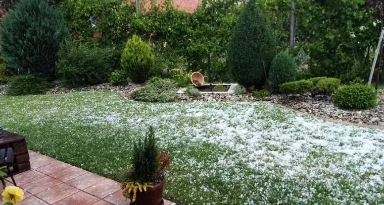 Jako nevrijeme zahvatilo je Varaždinsku županiju: Padala je tuča veličine oraha