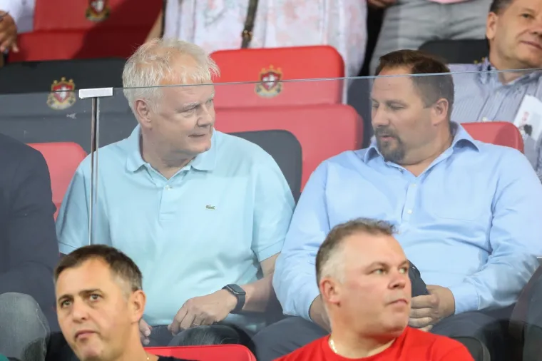 U loži su naravno bili i Hajdukovi čelnici Marin Brbić i Mario Stanić.
