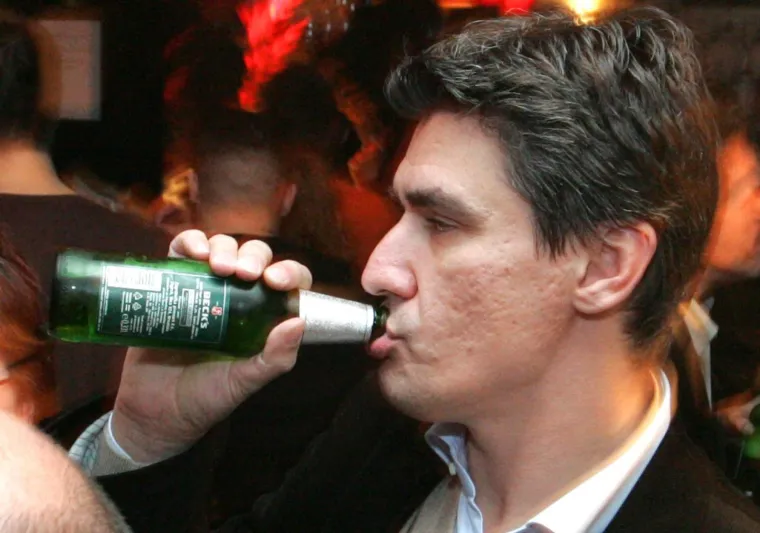 Sada&scaron;nji predsjednik države Zoran Milanović opustio se u zagrebačkom klubu Gjuro 2.