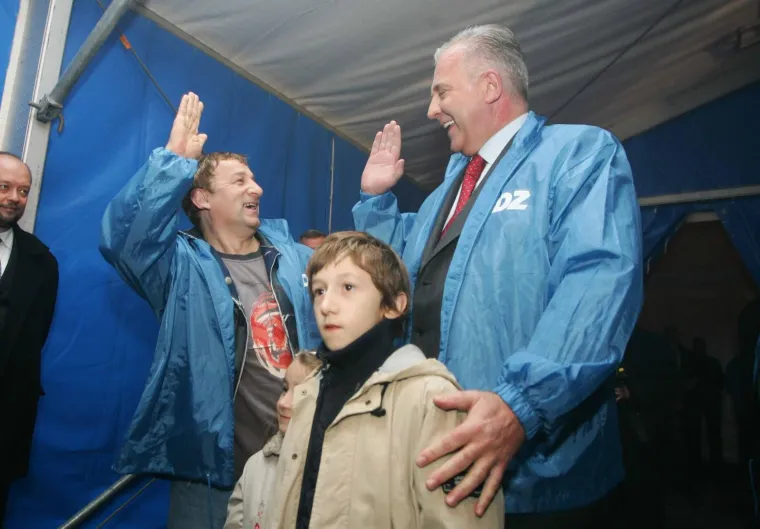 Mladen Bodalec i Ivo Sanader, predizborni skup HDZ-a 2007. godine.