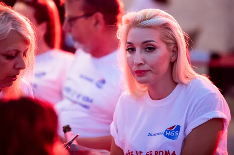 KERUM FEŠTAO S GRAĐANIMA U SPLITU: Baš nitko se nije držao distance