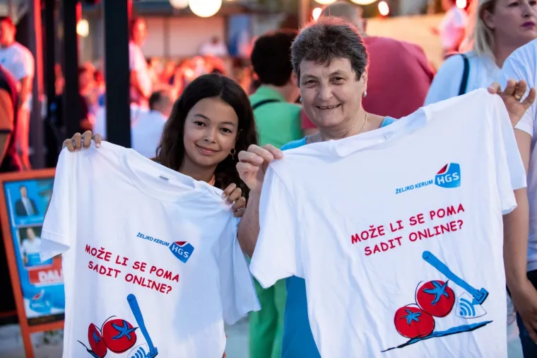 KERUM FE&Scaron;TAO S GRAĐANIMA U SPLITU: Ba&scaron; nitko se nije držao distance