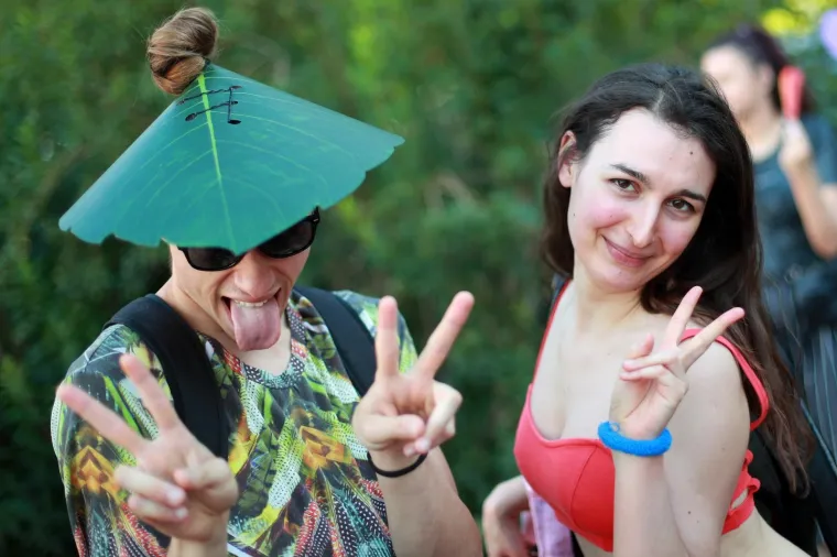 PRVI ZAGREBAČKI PRIDE RIDE: Šarena povorka na biciklima prošla središtem grada