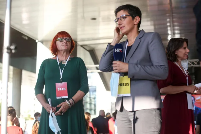 Prvi put na izborima: Pogledajte reakcije koalicije Možemo! nakon izlaznih anketa