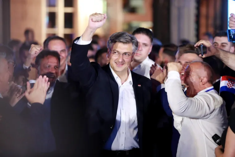 S jedne strane tuga, s druge veselje: Pogledajte raspoloženje u HDZ-u i SDP-u nakon rezultata