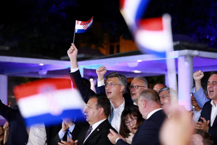 Andrej Plenković održao pobjednički govor: 'Sad ćemo se proveseliti, a od sutra opet radimo za Hrvatsku'