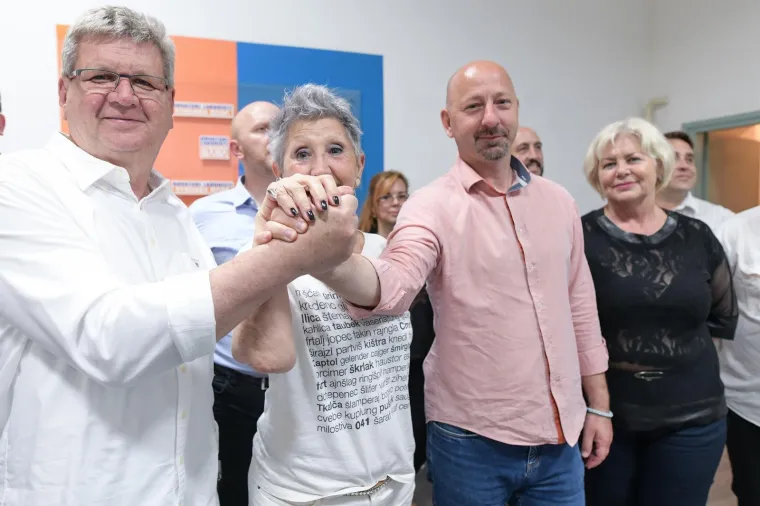 Pogledajte najbolje od izborne noći: Neki su slavili, neki tugovali, a lice SDP-ovke Sabine Glasovac govori sve!