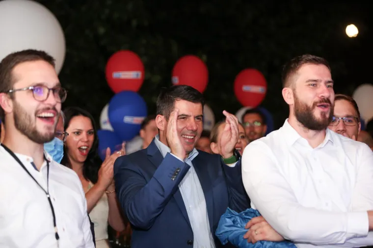 Pogledajte najbolje od izborne noći: Neki su slavili, neki tugovali, a lice SDP-ovke Sabine Glasovac govori sve!