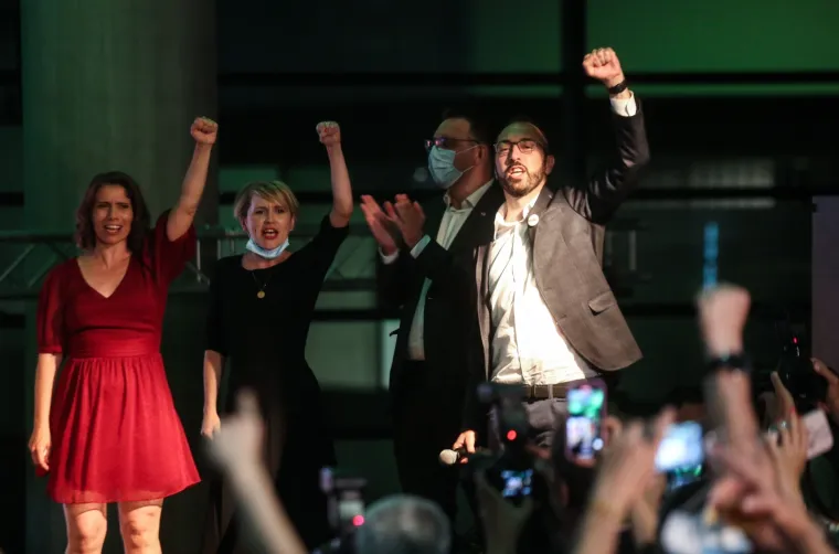 Pogledajte najbolje od izborne noći: Neki su slavili, neki tugovali, a lice SDP-ovke Sabine Glasovac govori sve!