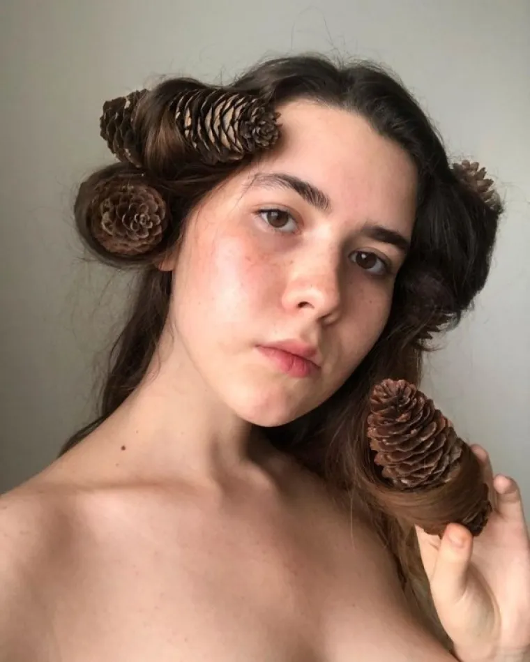 PONEKAD NAM JE TE&Scaron;KO SHVATITI &Scaron;TO SVE LJUDIMA PADNE NA PAMET: Imamo samo jedno pitanje - za&scaron;to?