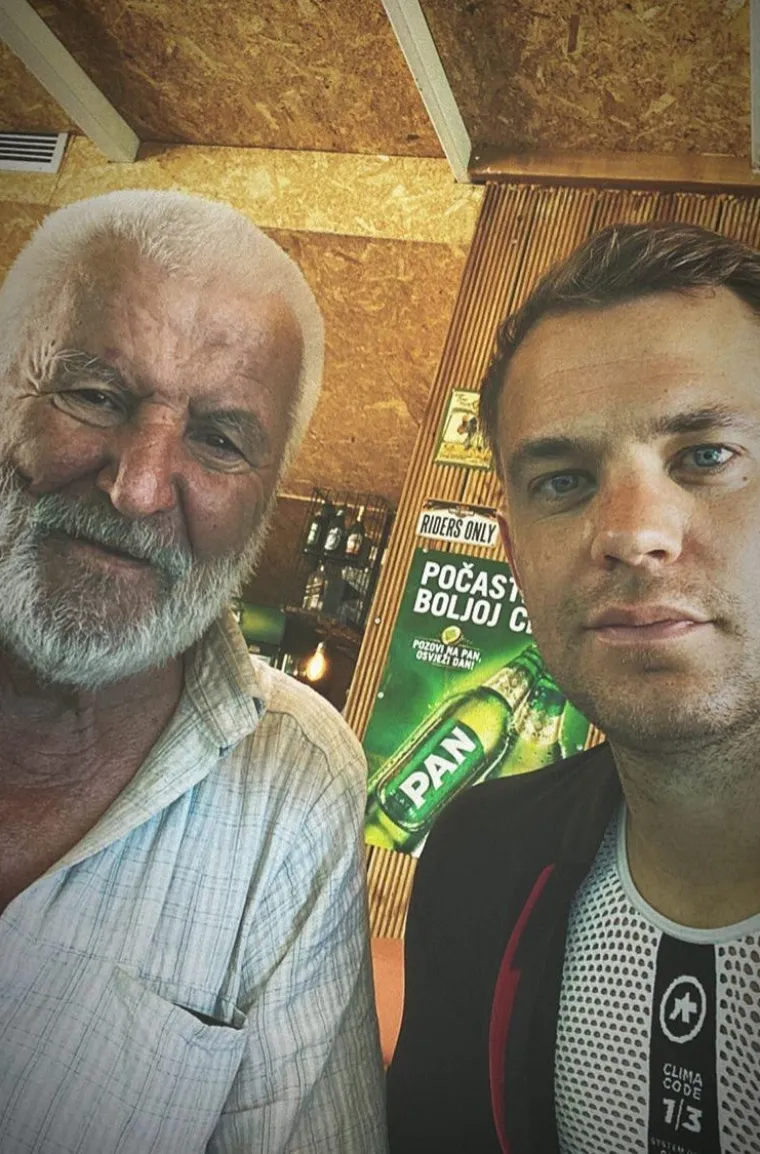 Manuel Neuer u&scaron;etao u lokalni restoran: 'Rekao je da se bavi nogometom i sjedio s nama sat i pol'