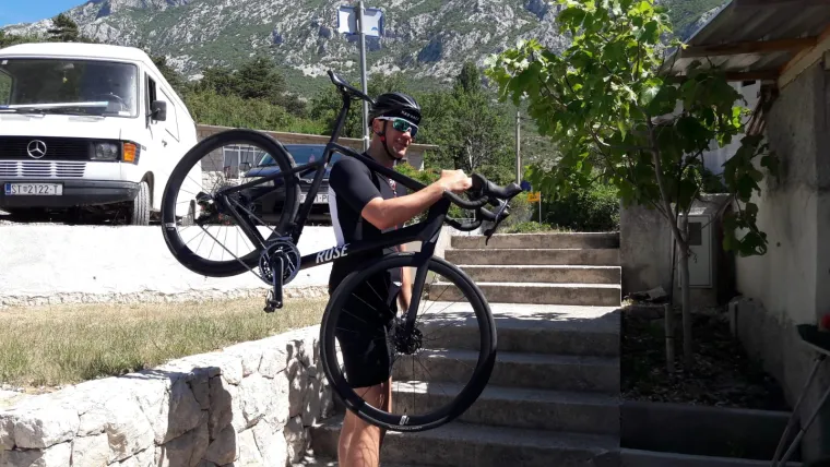 Manuel Neuer u&scaron;etao u lokalni restoran: 'Rekao je da se bavi nogometom i sjedio s nama sat i pol'