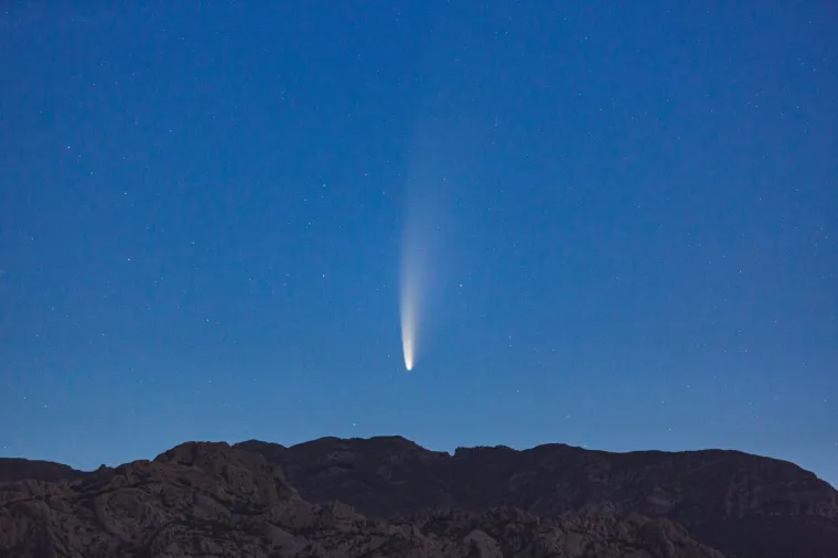 11.07.2020., Razanac - Komet C2020 F3 Neowise iznad Velebita. Photo: Marko Dimic/PIXSELL