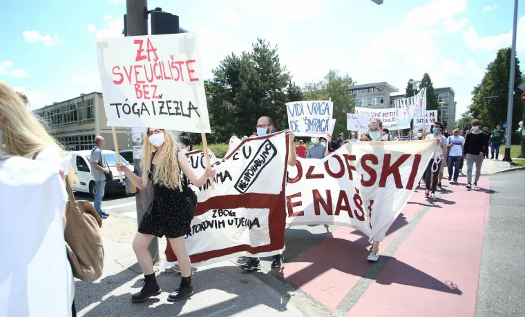 'Filozofski je naš': Inicijativa za Filozofski prošetala Zagrebom i pokazala svoje nezadovoljstvo zbog smjena na Fakultetu