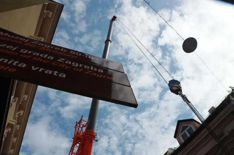 Dizalice caruju srcem Zagreba: Počela sanacija Radićeve ulice od posljedica potresa