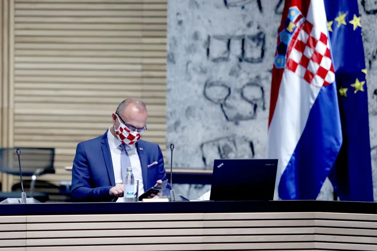 Razlike drastične! Evo kakva je Plenkovićeva vlada bila na početku, a kako je dočekala i kraj mandata