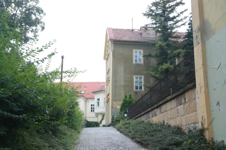 Zagreb se muči s posljedicama potresa: Zgrada DHMZ-a čeka obnovu