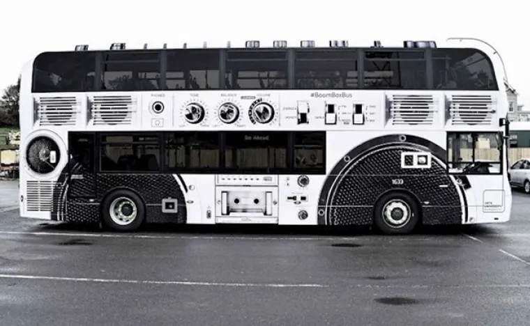 Kreativnost na djelu: Ovo su najoriginalnije reklame na autobusima
