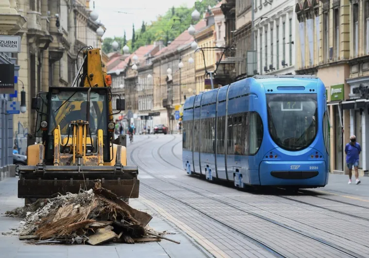 Pro&scaron;lo je točno 17 tjedana od potresa koji je prenerazio Zagreb: Zakona o obnovi jo&scaron; nema, a sanacija i dalje traje