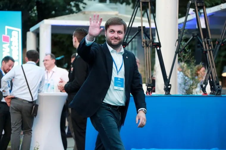 Dosadašnji ministar energetike i zaštite okoliša bit će na čemu novog resora Ministarstva gospodarstva i održivog razvoja, nastalog spajanjem ministarstava gospodarstva te energetike i zaštite okoliša