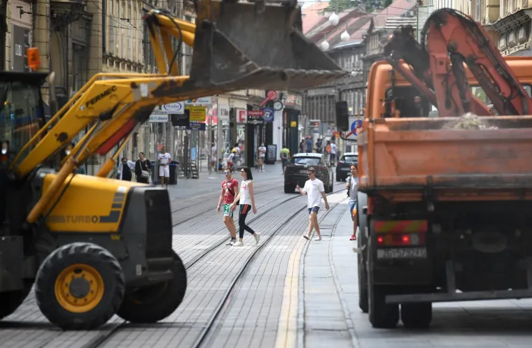Pro&scaron;lo je točno 17 tjedana od potresa koji je prenerazio Zagreb: Zakona o obnovi jo&scaron; nema, a sanacija i dalje traje