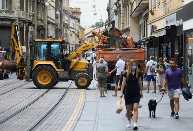Pro&scaron;lo je točno 17 tjedana od potresa koji je prenerazio Zagreb: Zakona o obnovi jo&scaron; nema, a sanacija i dalje traje