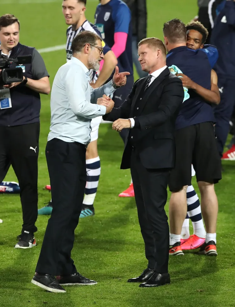 FE&Scaron;TA NA TRAVNJAKU, IGRAČI OKUPALI BILIĆA: Pogledajte &scaron;to su zvijezde West Bwomwicha napravile biv&scaron;em izborniku