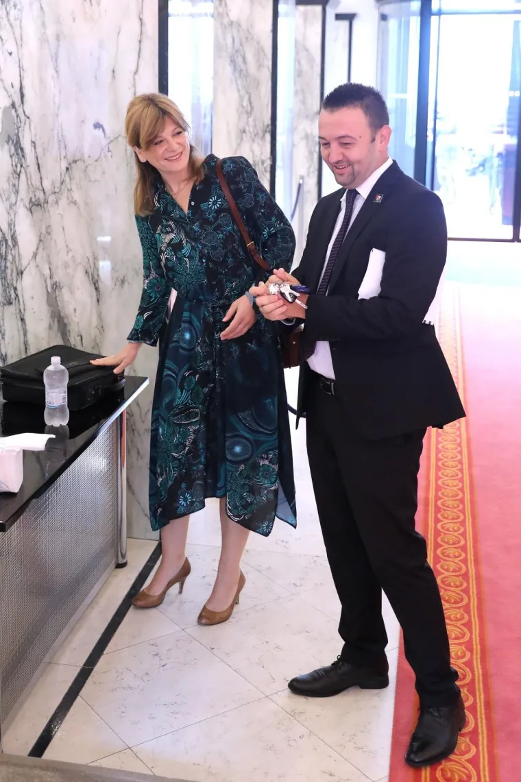 Vidović Kri&scaron;to ne odustaje od svojih stavova: I danas je u sabornicu do&scaron;la bez maske